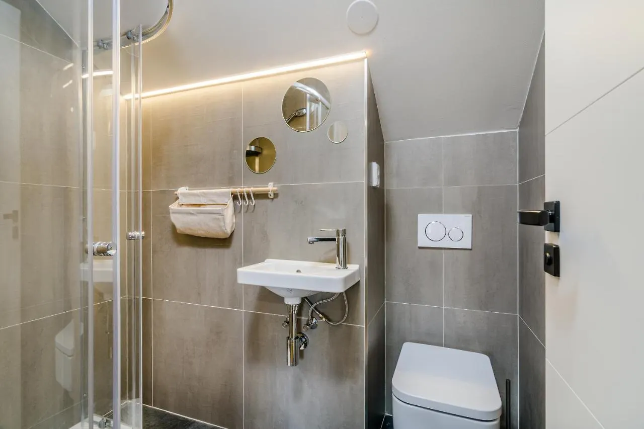 דירות Prague Days - Premium Loft W Terrace - View - Netflix - Ac צ'כיה